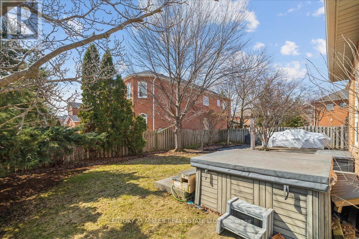 2382 Towne Boulevard, Oakville, Ontario  L6H 5X6 - Photo 34 - W12902992