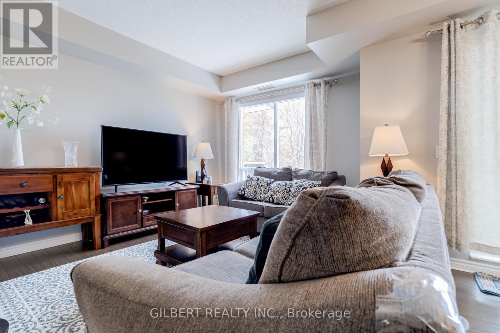 304 - 483 Faith Drive, Mississauga, Ontario  L5R 0A1 - Photo 8 - W12902994