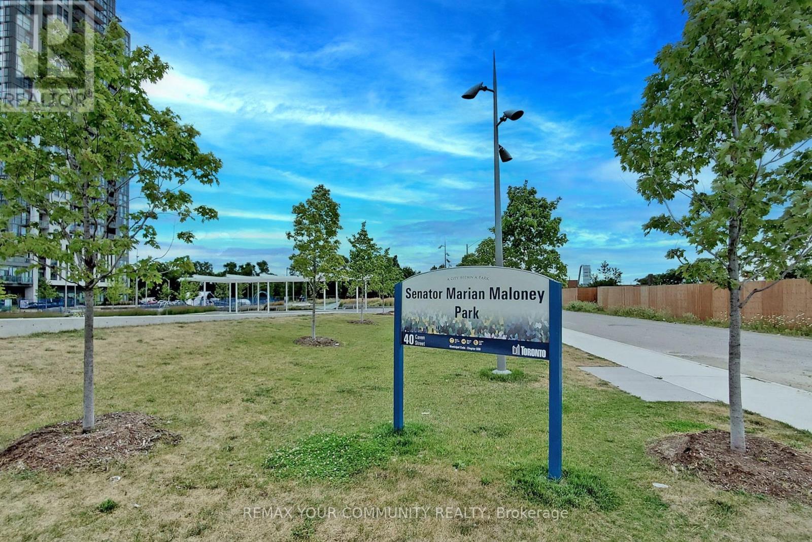 601 - 15 Zorra Street, Toronto, Ontario  M8Z 0C1 - Photo 15 - W12903012