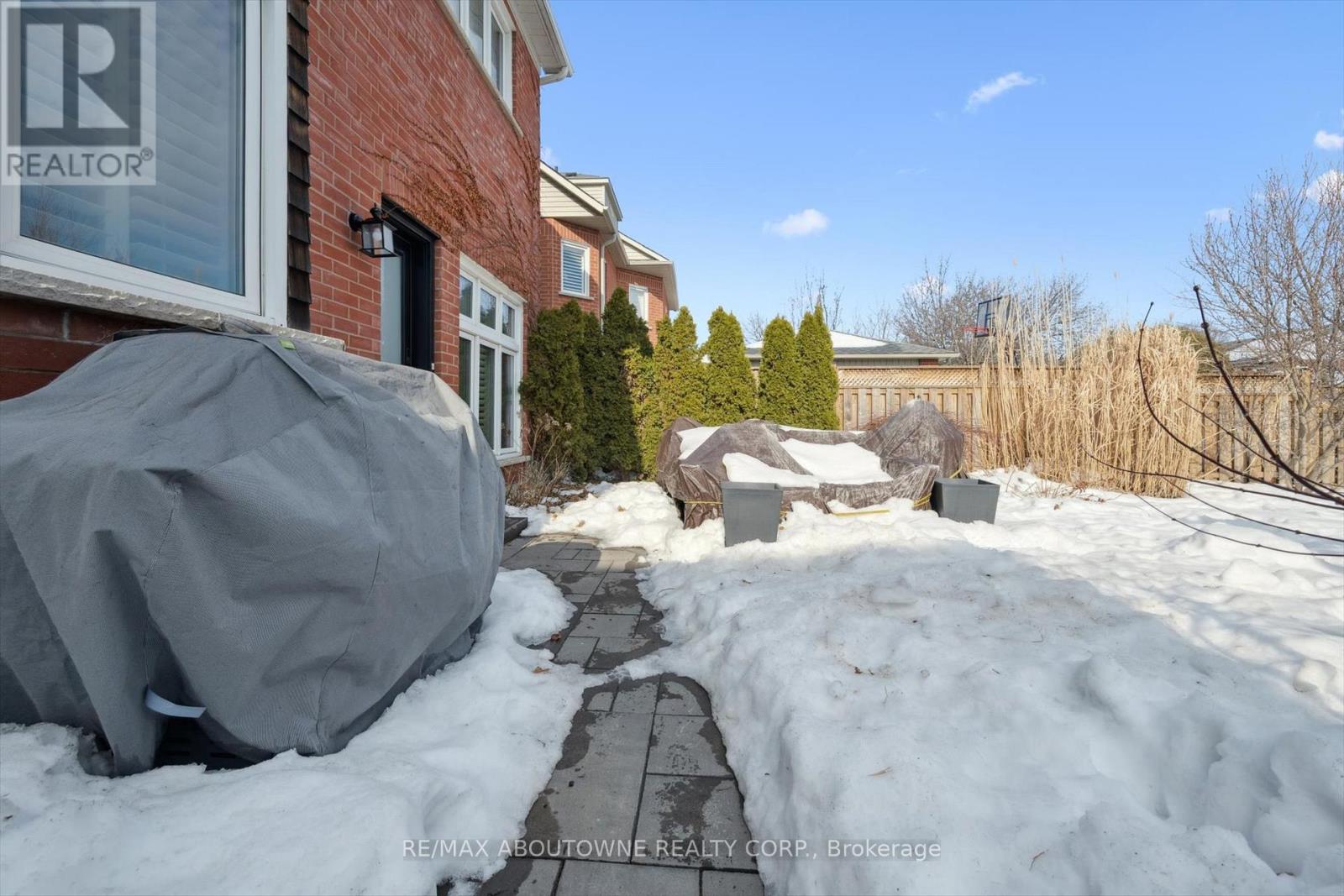 256 Lexington Road, Oakville (Ro River Oaks), Ontario  L6H 6L9 - Photo 46 - W12903018