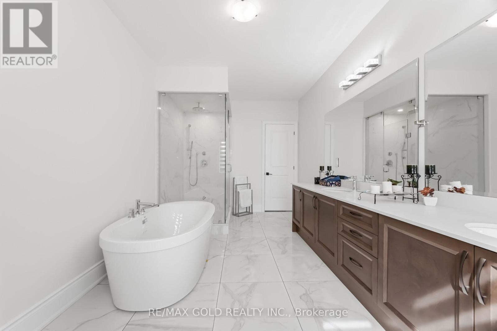 37 Midmorning Road, Brampton, Ontario  L6X 5R5 - Photo 26 - W12903032