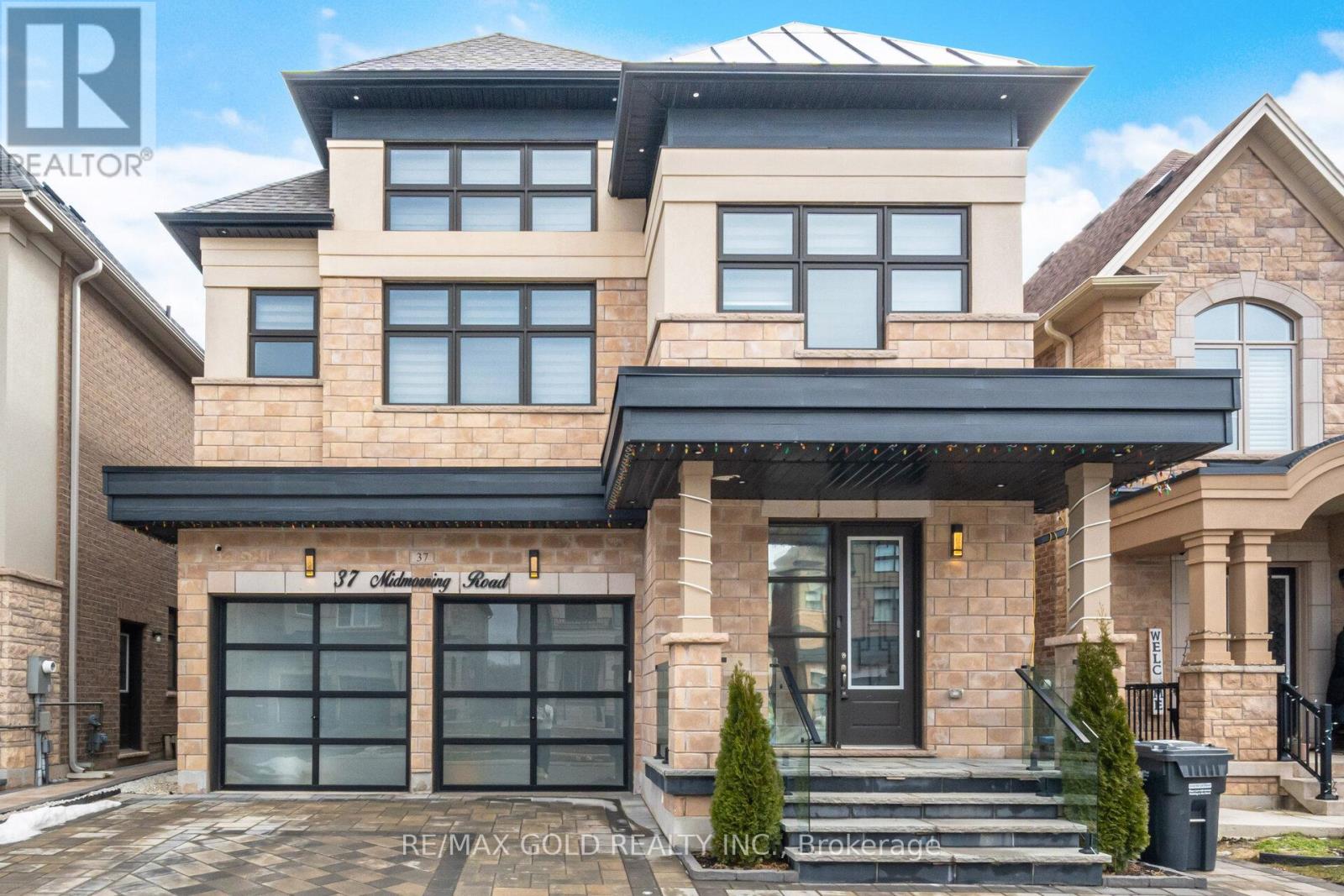 37 Midmorning Road, Brampton, Ontario  L6X 5R5 - Photo 3 - W12903032