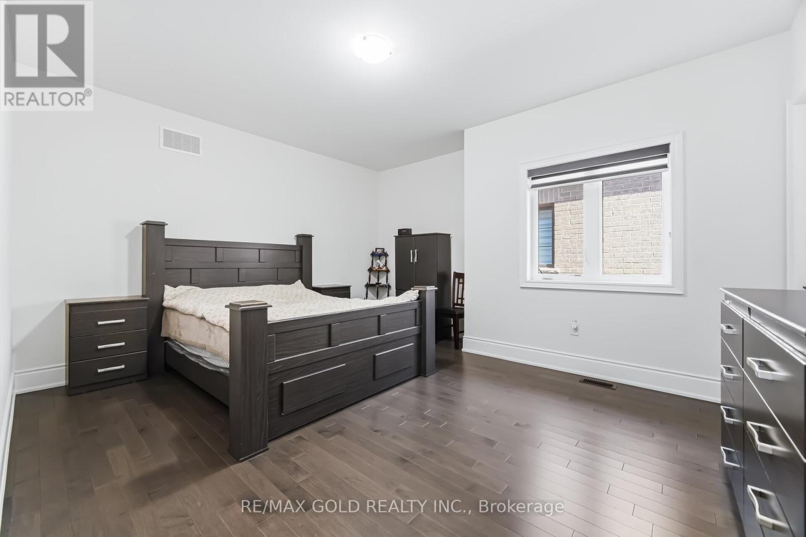 37 Midmorning Road, Brampton, Ontario  L6X 5R5 - Photo 34 - W12903032