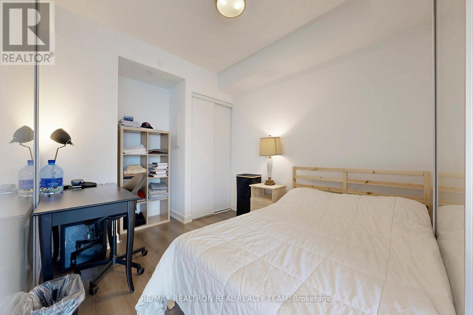 4707 - 8 Wellesley Street W, Toronto (Bay Street Corridor), Ontario  M4Y 0J5 - Photo 19 - C12901474