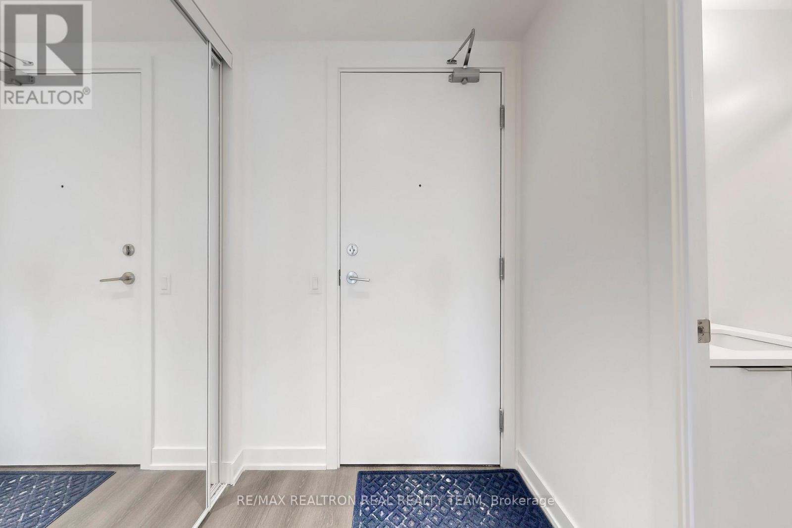 4707 - 8 Wellesley Street W, Toronto (Bay Street Corridor), Ontario  M4Y 0J5 - Photo 22 - C12901474