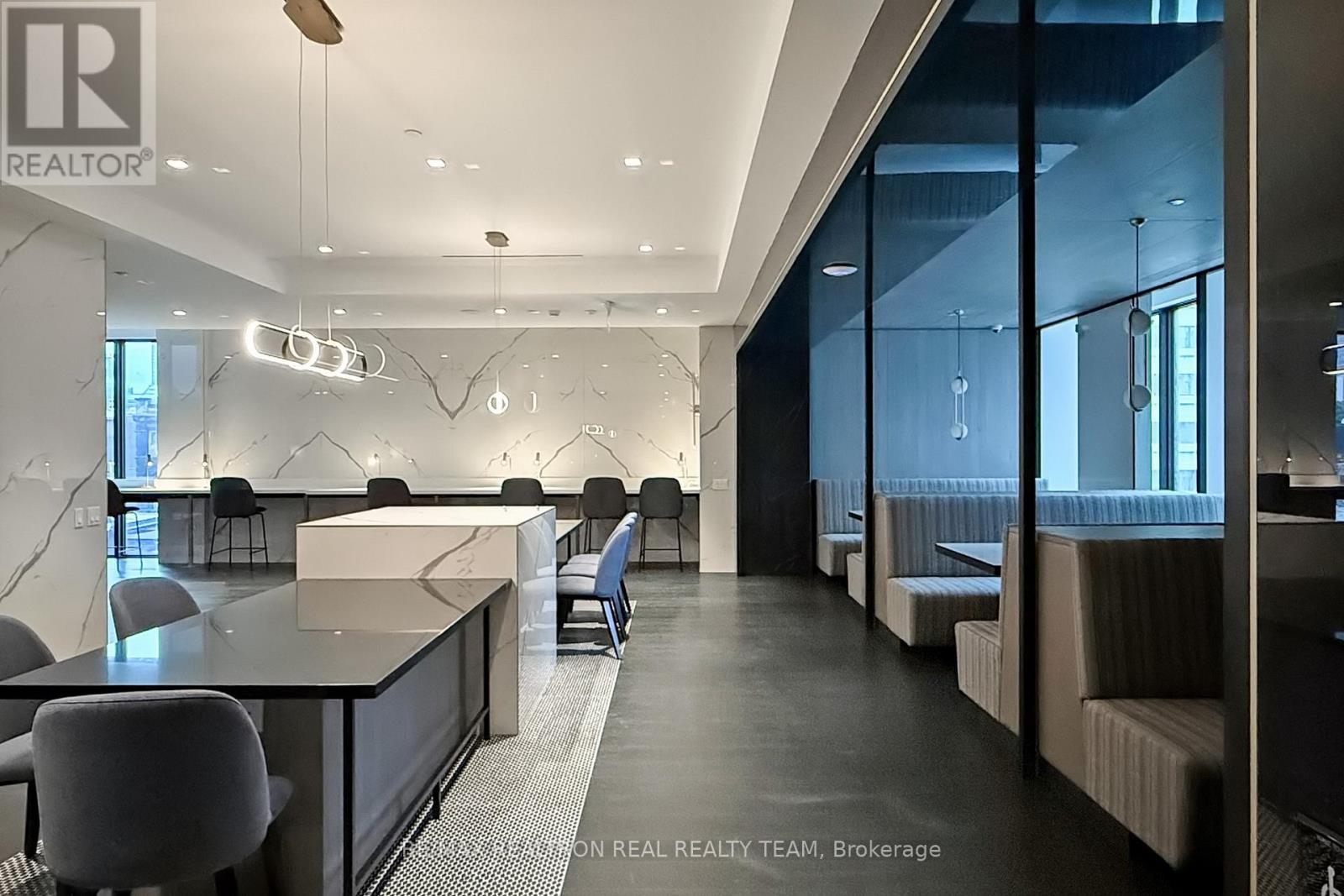 4707 - 8 Wellesley Street W, Toronto (Bay Street Corridor), Ontario  M4Y 0J5 - Photo 30 - C12901474