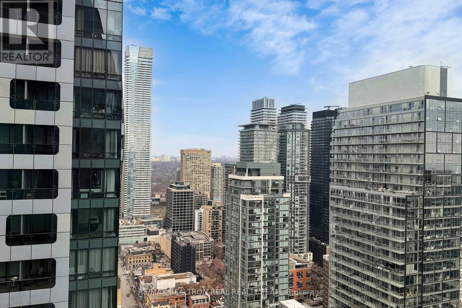 4707 - 8 Wellesley Street W, Toronto (Bay Street Corridor), Ontario  M4Y 0J5 - Photo 35 - C12901474