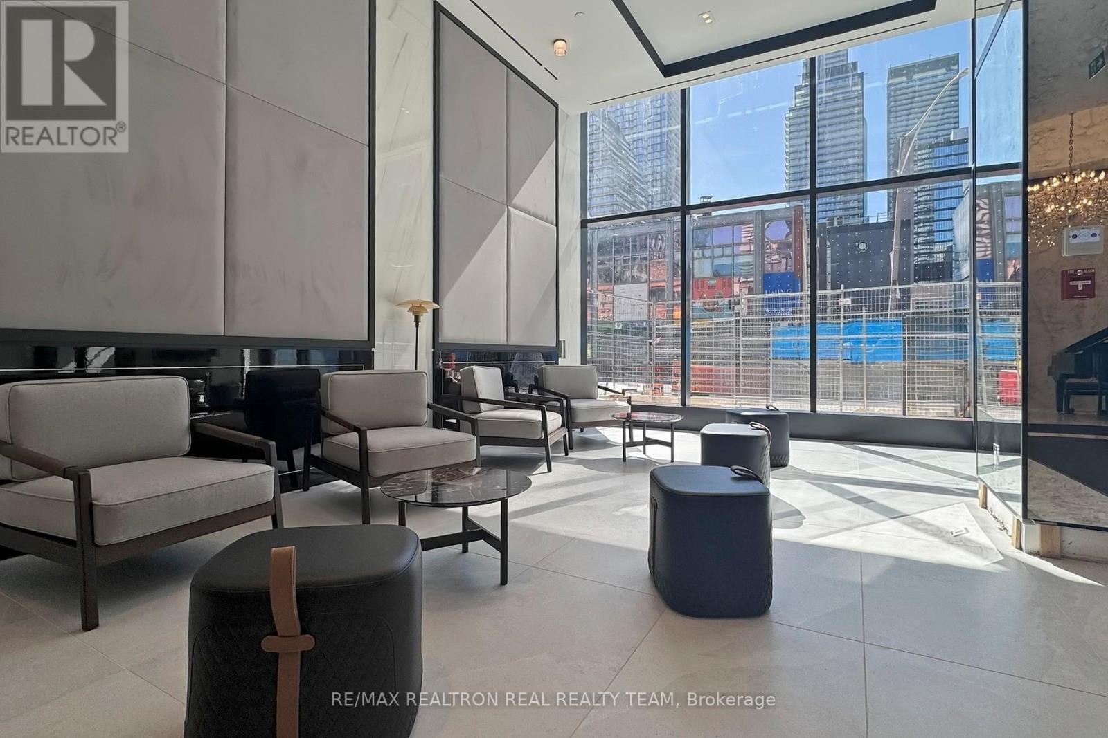 4707 - 8 Wellesley Street W, Toronto (Bay Street Corridor), Ontario  M4Y 0J5 - Photo 6 - C12901474