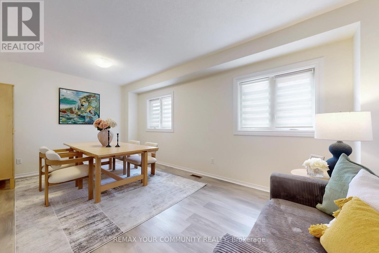 219 Surgeoner Crescent, Newmarket (Summerhill Estates), Ontario  L3X 7C1 - Photo 18 - N12903022