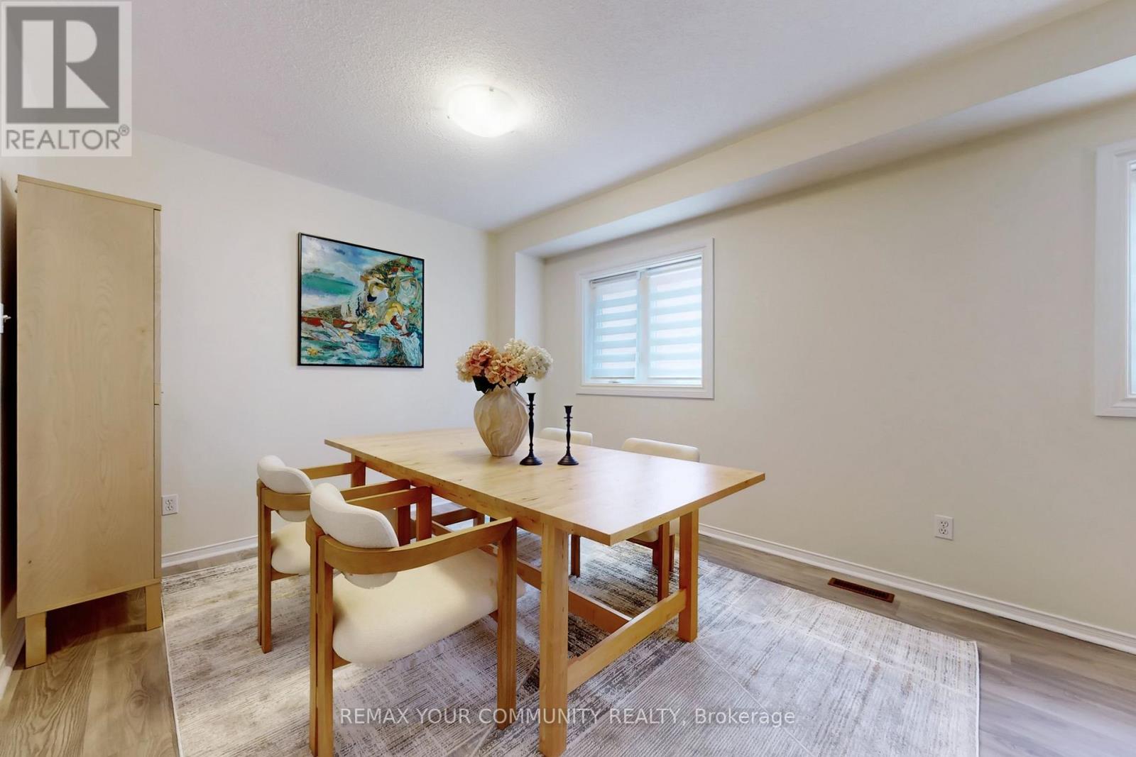 219 Surgeoner Crescent, Newmarket (Summerhill Estates), Ontario  L3X 7C1 - Photo 14 - N12903022