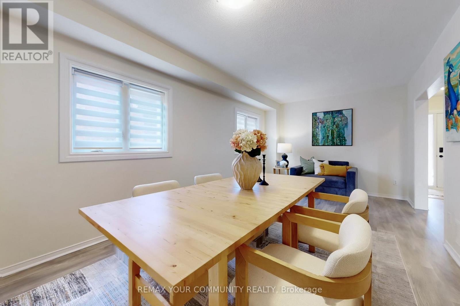 219 Surgeoner Crescent, Newmarket (Summerhill Estates), Ontario  L3X 7C1 - Photo 16 - N12903022