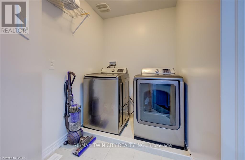 524 Linden Drive, Cambridge, Ontario  N3H 5L5 - Photo 36 - X12903028