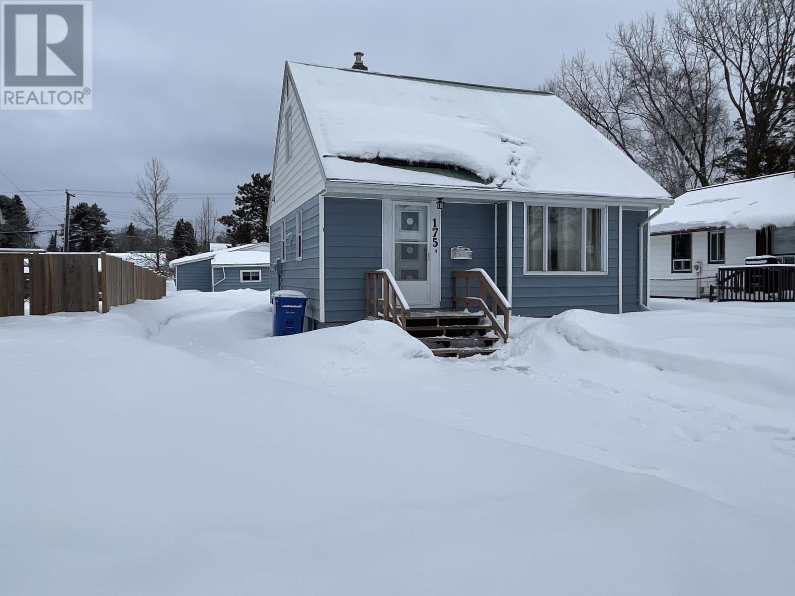 175 Wilson Street, Dryden, Ontario  P8N 1M9 - Photo 2 - TB2600405