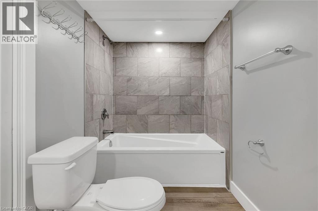 407 Castlegrove Place, London, Ontario  N6G 1L1 - Photo 27 - 40812897