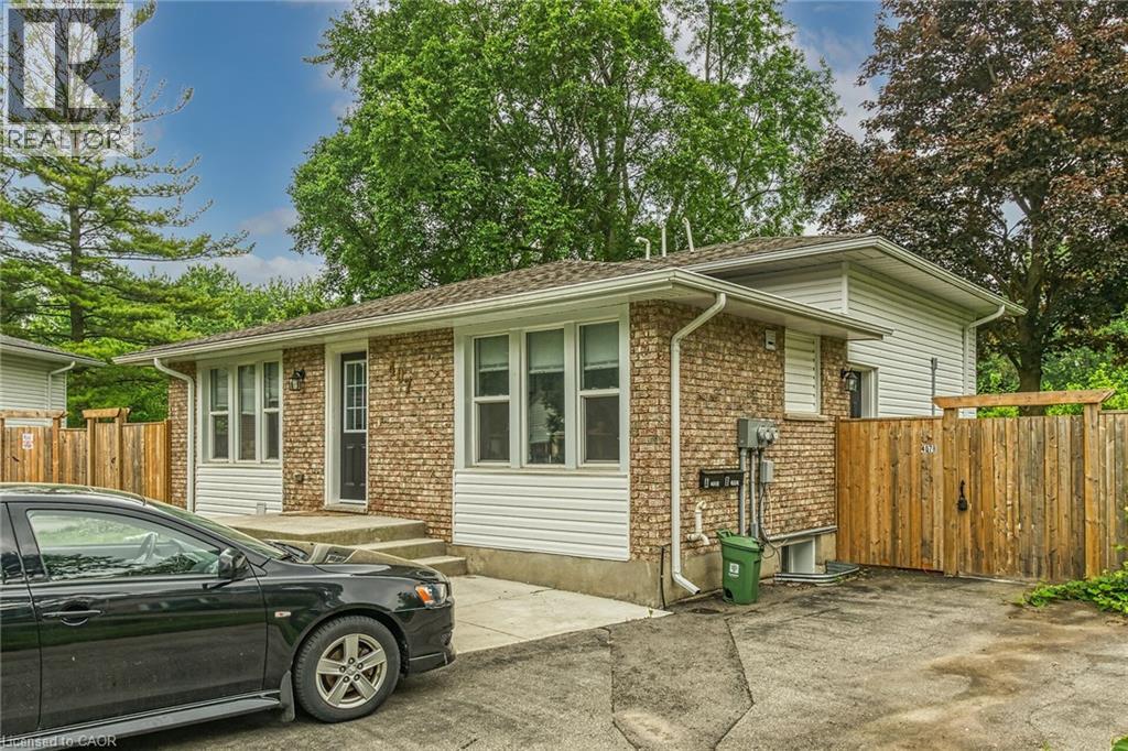 407 Castlegrove Place, London, Ontario  N6G 1L1 - Photo 4 - 40812897