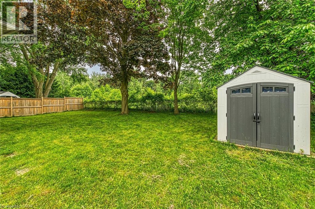 407 Castlegrove Place, London, Ontario  N6G 1L1 - Photo 33 - 40812897