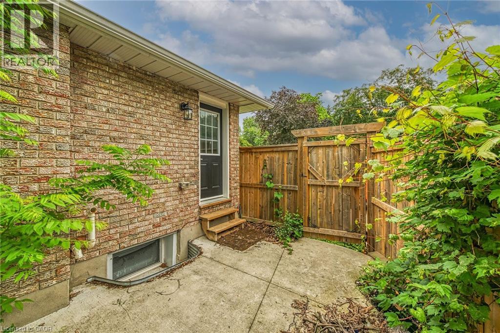 407 Castlegrove Place, London, Ontario  N6G 1L1 - Photo 36 - 40812897