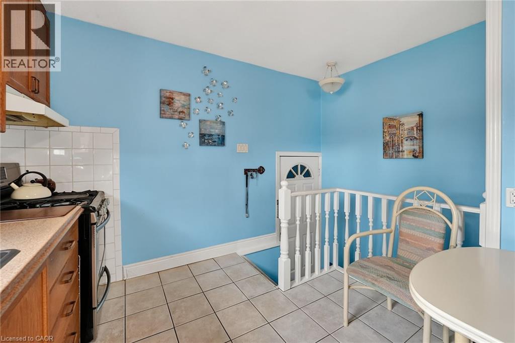 172 Ridge Street, Hamilton, Ontario  L9A 2X5 - Photo 10 - 40813453