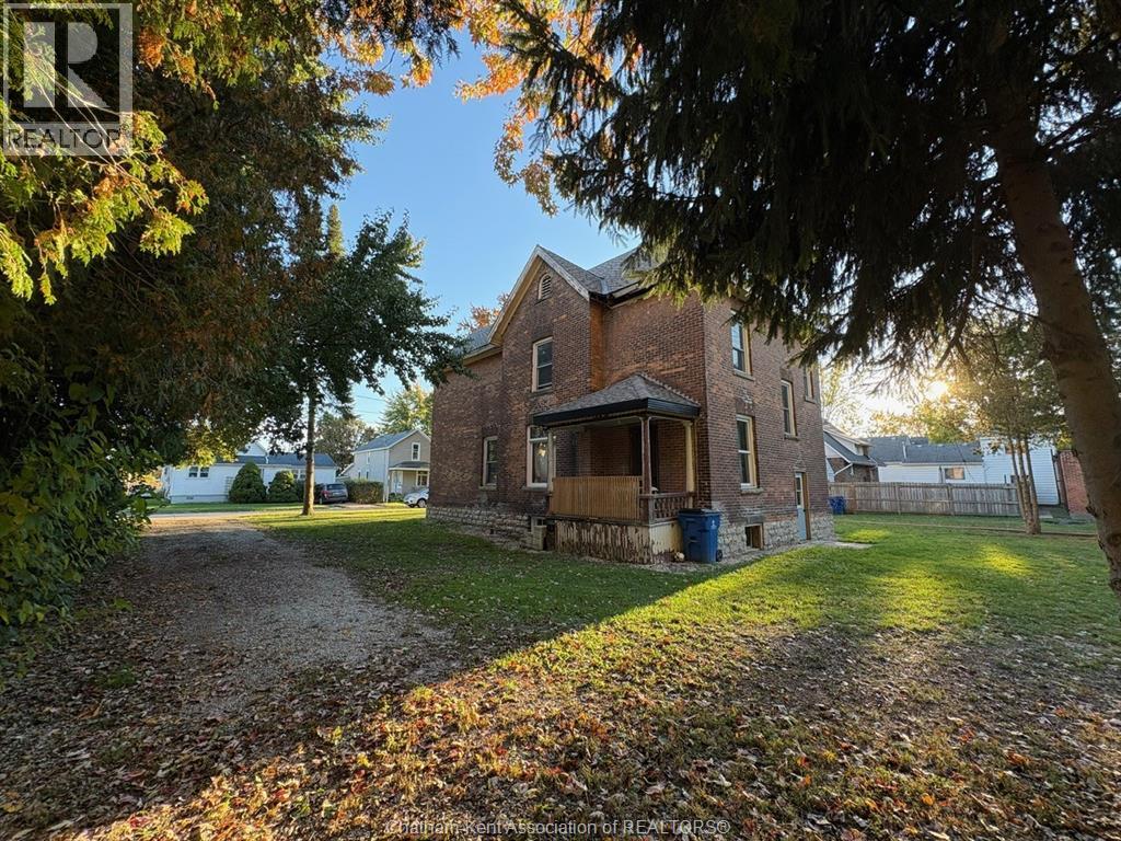 27 & 31 Wade Street, Chatham, Ontario  N7M 3T6 - Photo 5 - 26005747