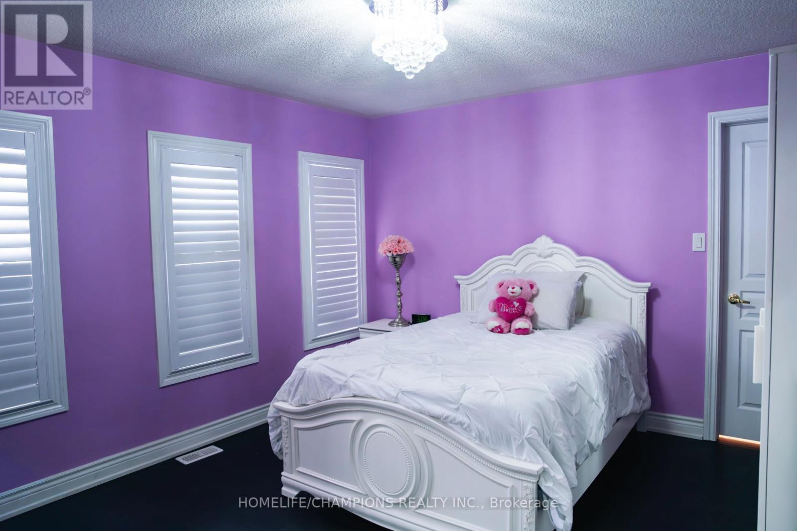 105 Braith Crescent, Whitchurch-Stouffville, Ontario  L4A 0B9 - Photo 19 - N12901372