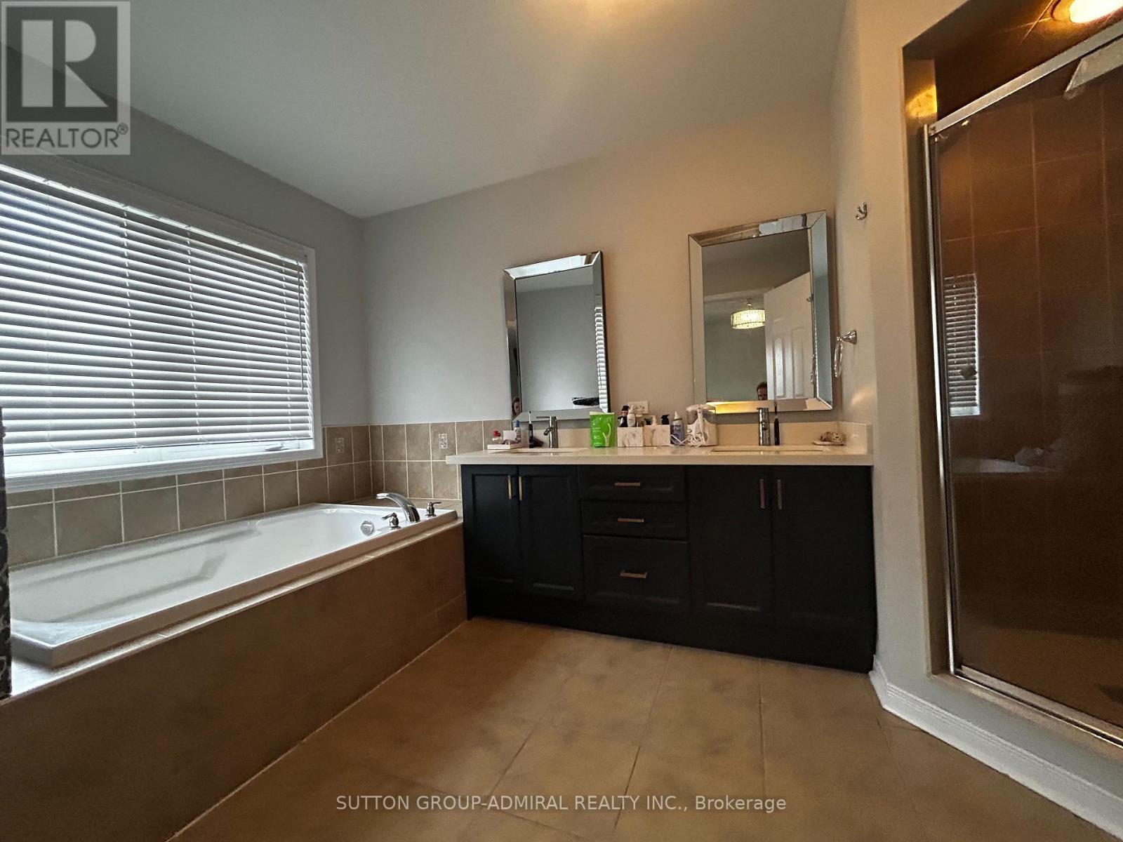 5 Quattro Avenue, Richmond Hill (Jefferson), Ontario  L4E 0S5 - Photo 17 - N12902504