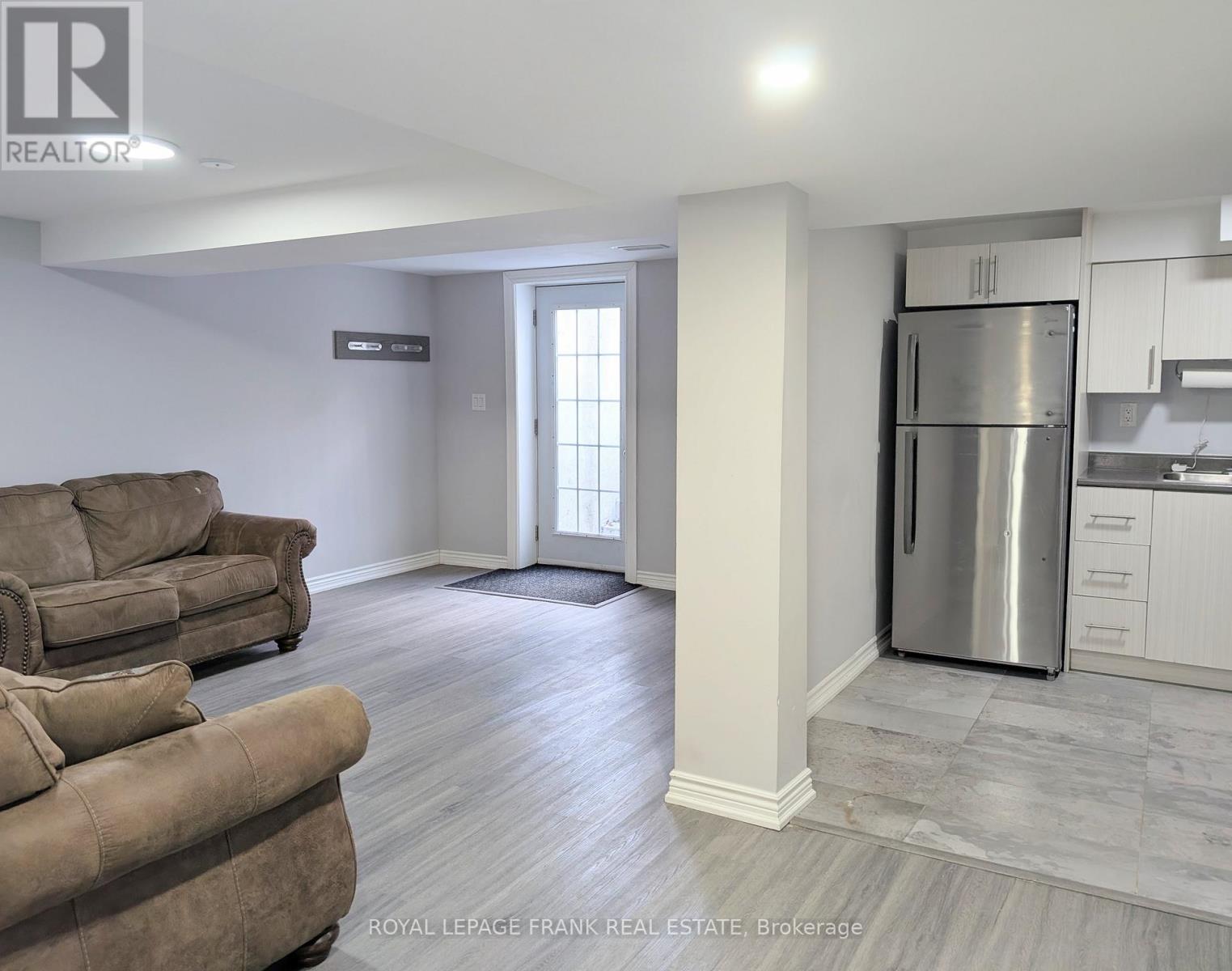 Bsmt - 99 Robinson Crescent, Whitby, Ontario  L1N 6W6 - Photo 10 - E12903126