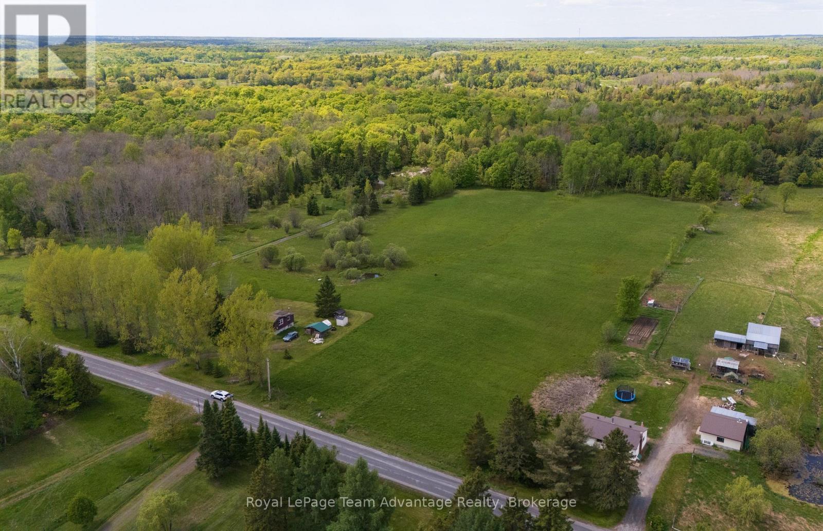 13 LAKESIDE DRIVE, McKellar, Ontario