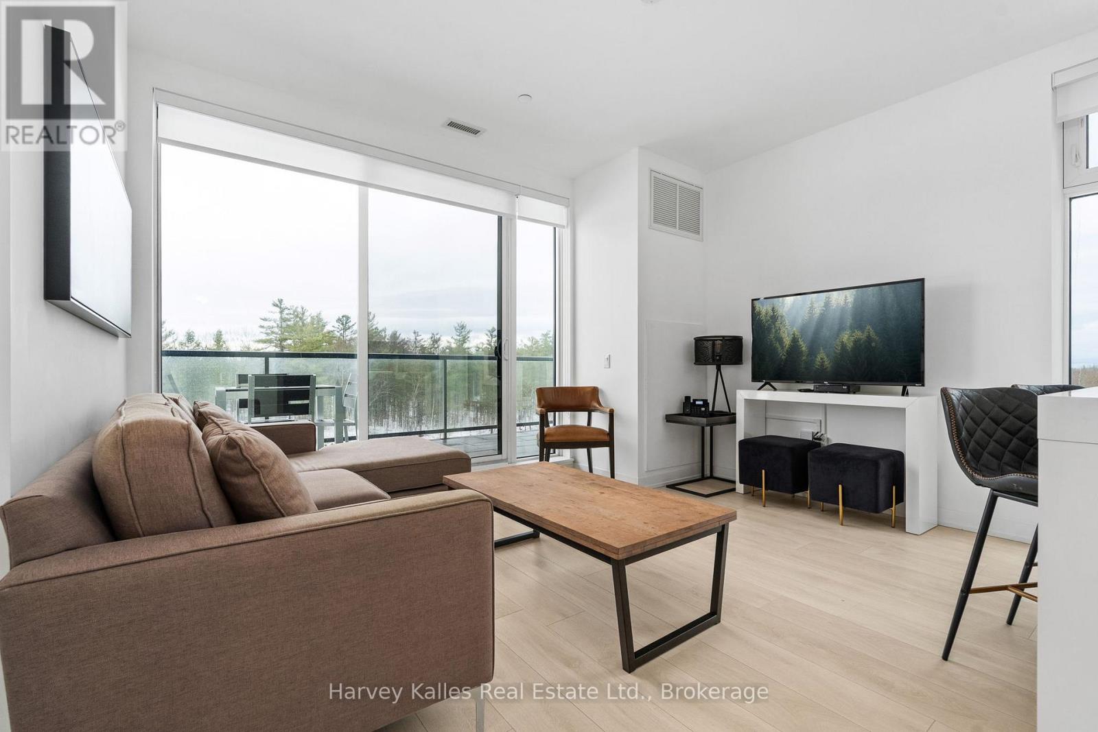 401 - 120 Carrick Trail, Gravenhurst, Ontario  P1P 0B6 - Photo 4 - X12903172