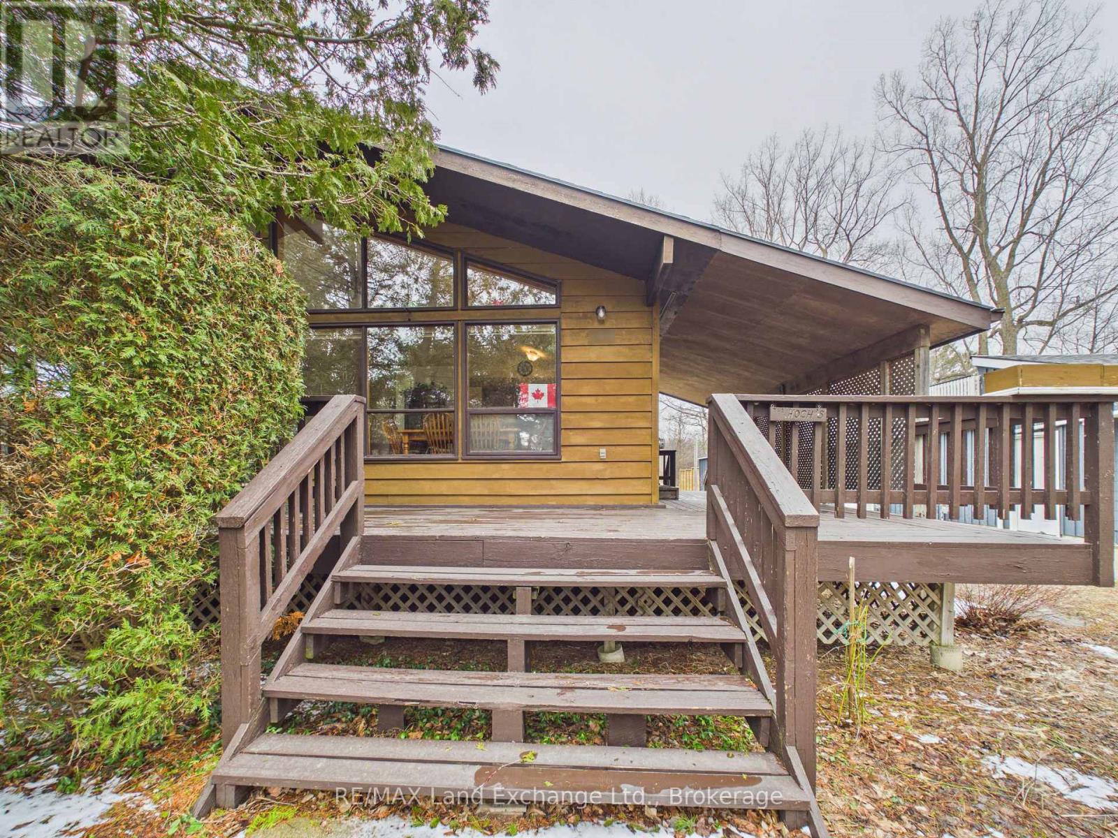 144 Bell Drive, Huron-Kinloss, Ontario  N2Z 0B3 - Photo 2 - X12903220