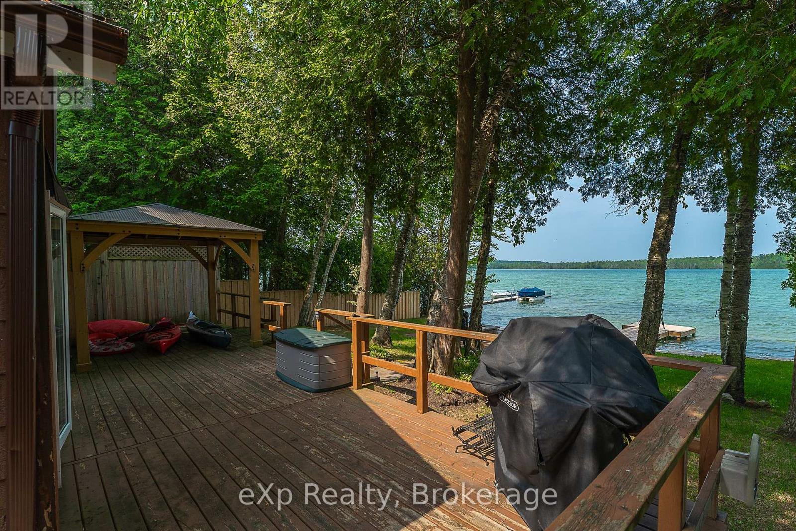 170 Francis Drive, Georgian Bluffs, Ontario N0H 2K0 - Photo 35 - X12903240
