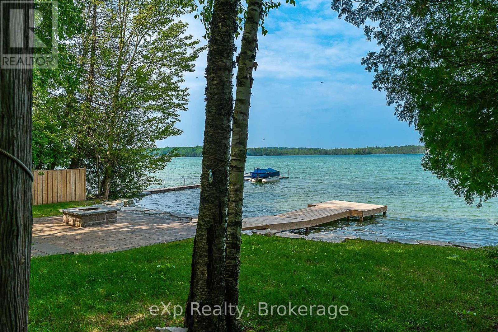 170 Francis Drive, Georgian Bluffs, Ontario N0H 2K0 - Photo 36 - X12903240