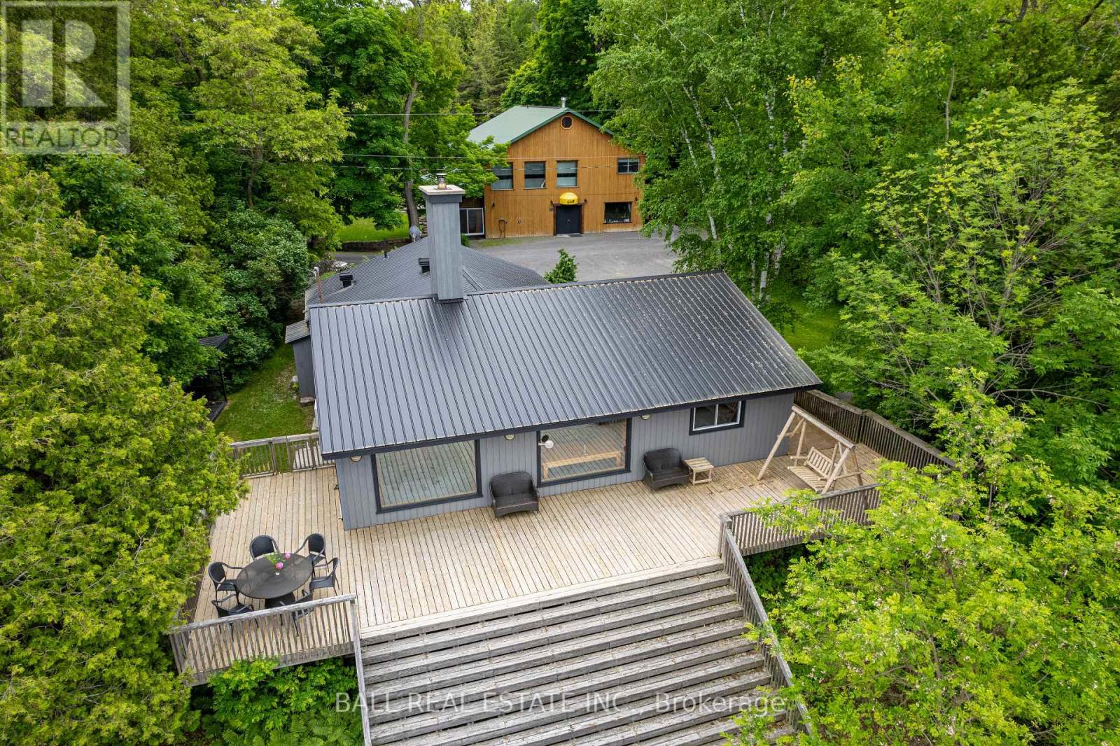 1329 Trappers Lane, Douro-Dummer, Ontario  K0L 2H0 - Photo 5 - X12903130