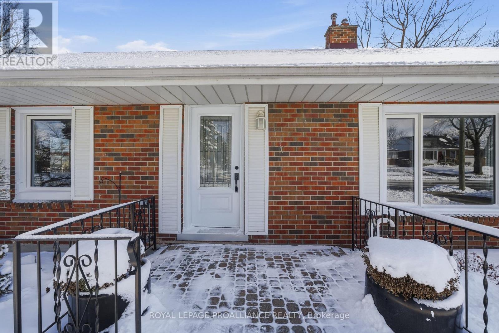 140 Hastings Drive, Belleville, Ontario  K8N 1J5 - Photo 4 - X12903200