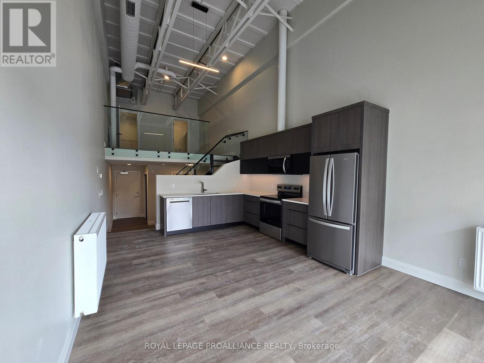 204 - 241 Front Street, Belleville, Ontario  K8N 2Z6 - Photo 12 - X12903298