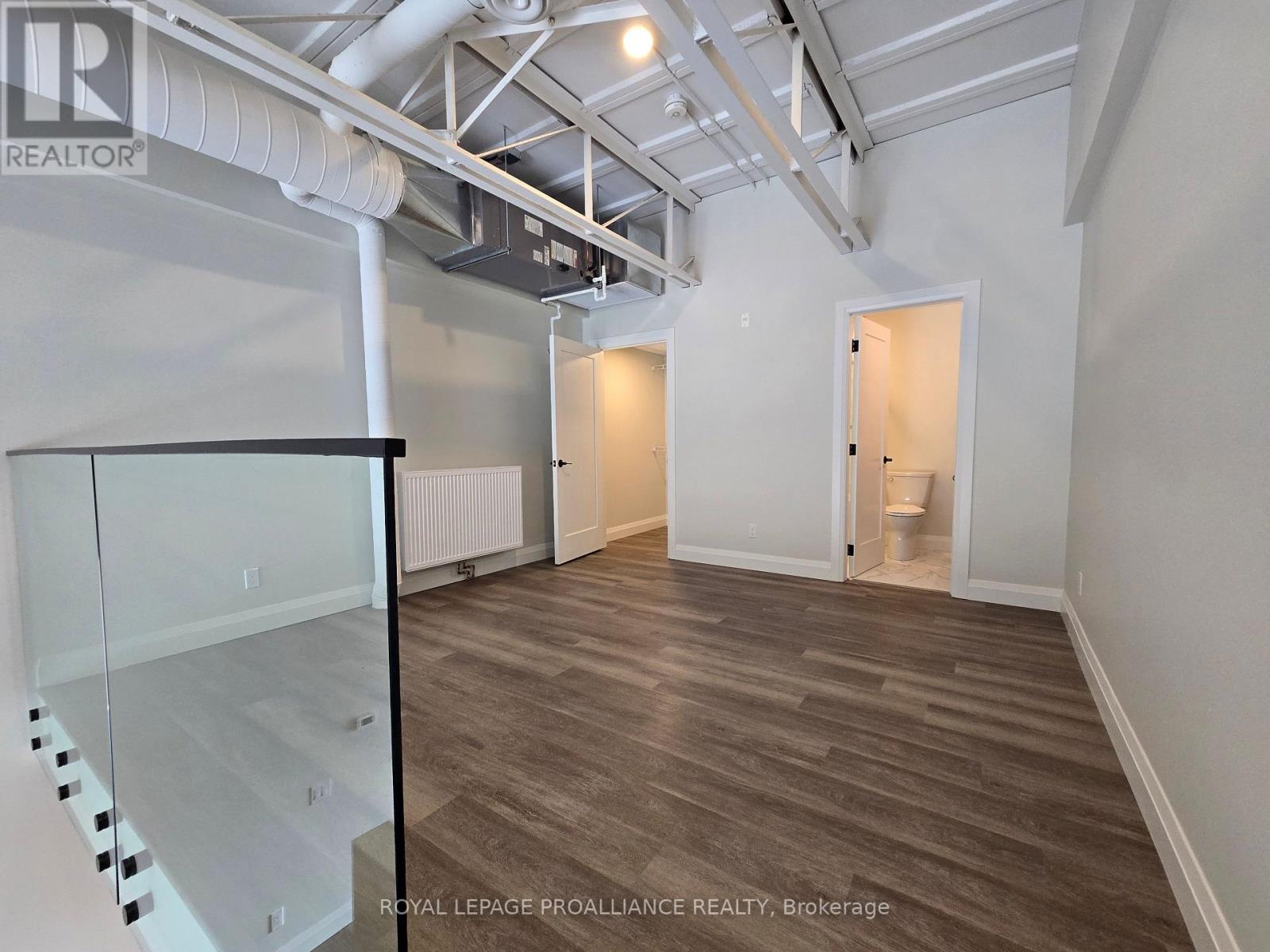 204 - 241 Front Street, Belleville, Ontario  K8N 2Z6 - Photo 15 - X12903298