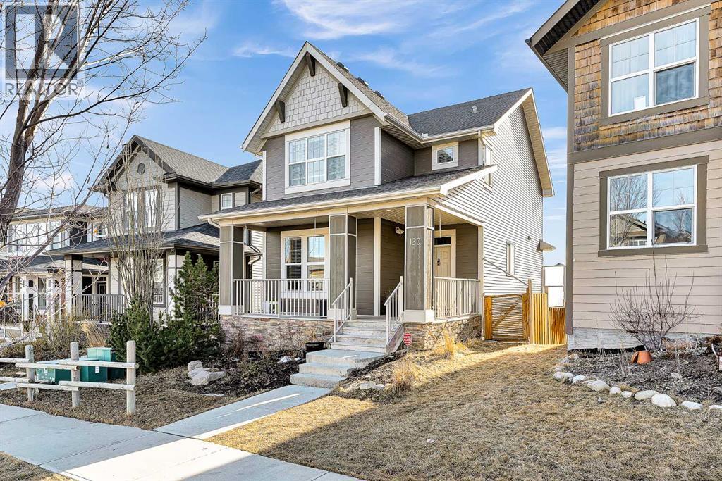 130 Heritage Drive, Cochrane, Alberta  T4C 0Y3 - Photo 2 - A2294067