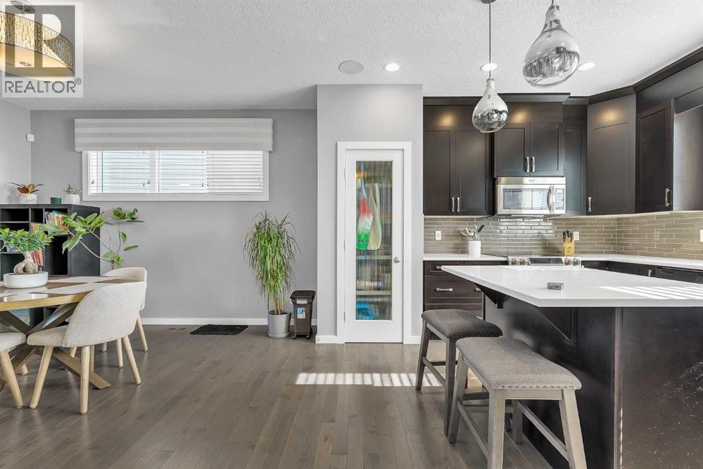 130 Heritage Drive, Cochrane, Alberta  T4C 0Y3 - Photo 13 - A2294067