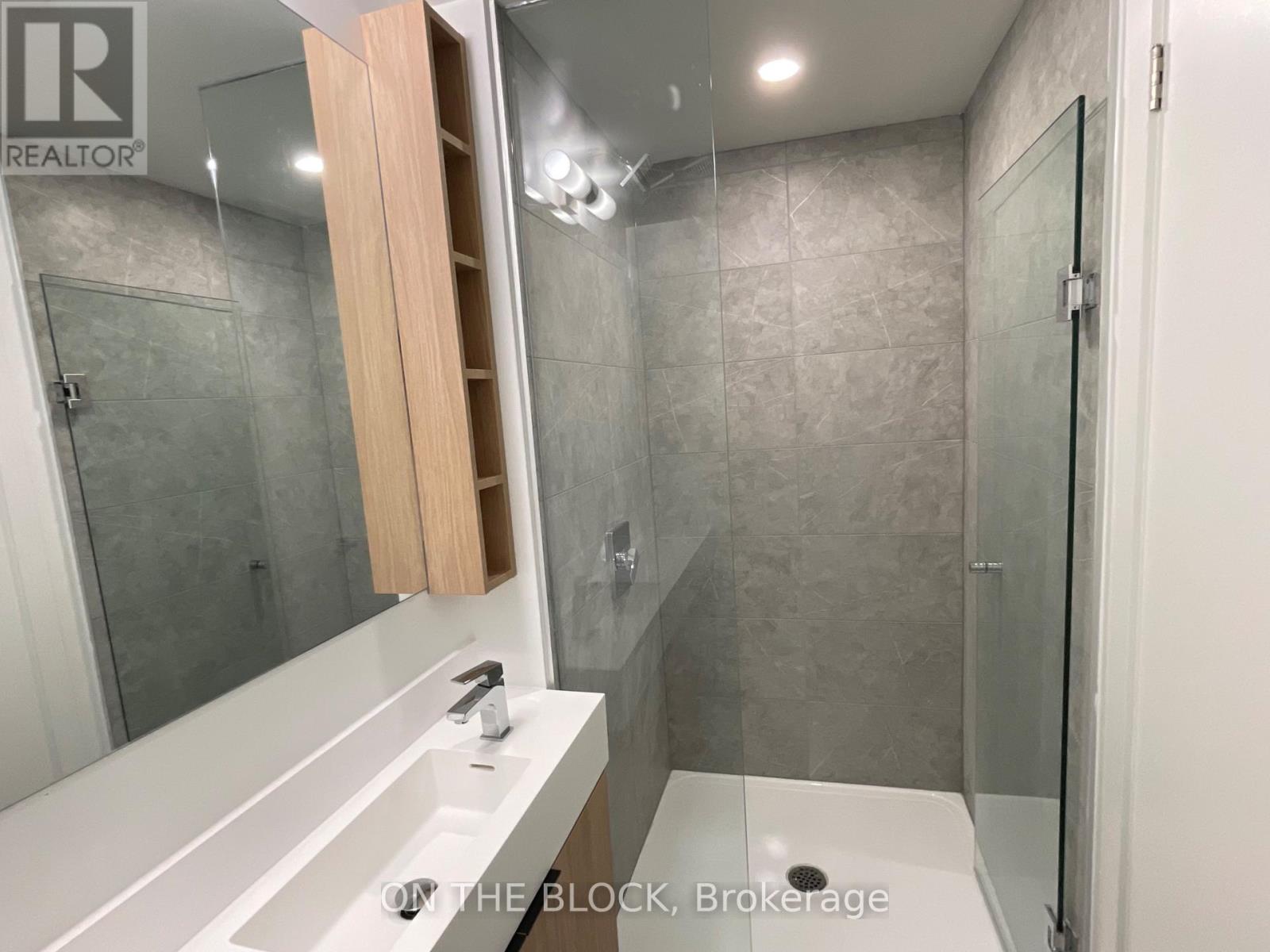 1611 - 82 Dalhousie Street, Toronto, Ontario  M5B 1Y2 - Photo 11 - C12903116