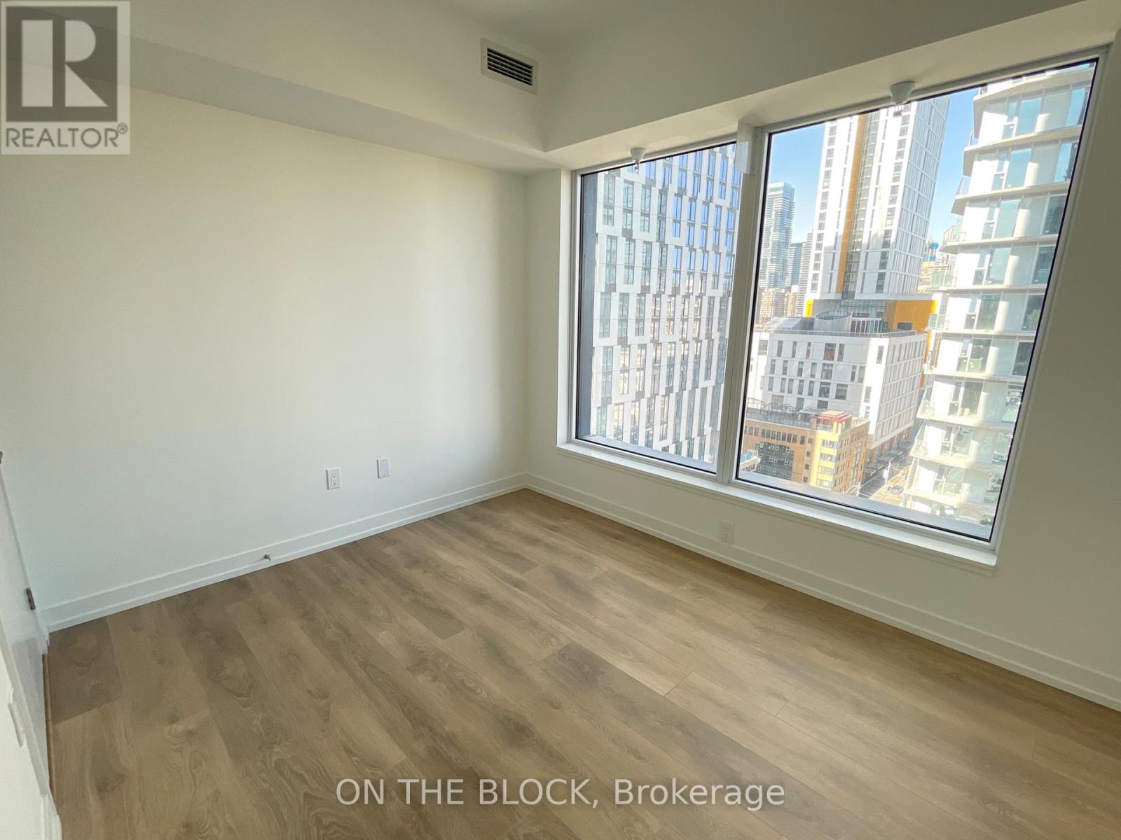 1611 - 82 Dalhousie Street, Toronto, Ontario  M5B 1Y2 - Photo 13 - C12903116