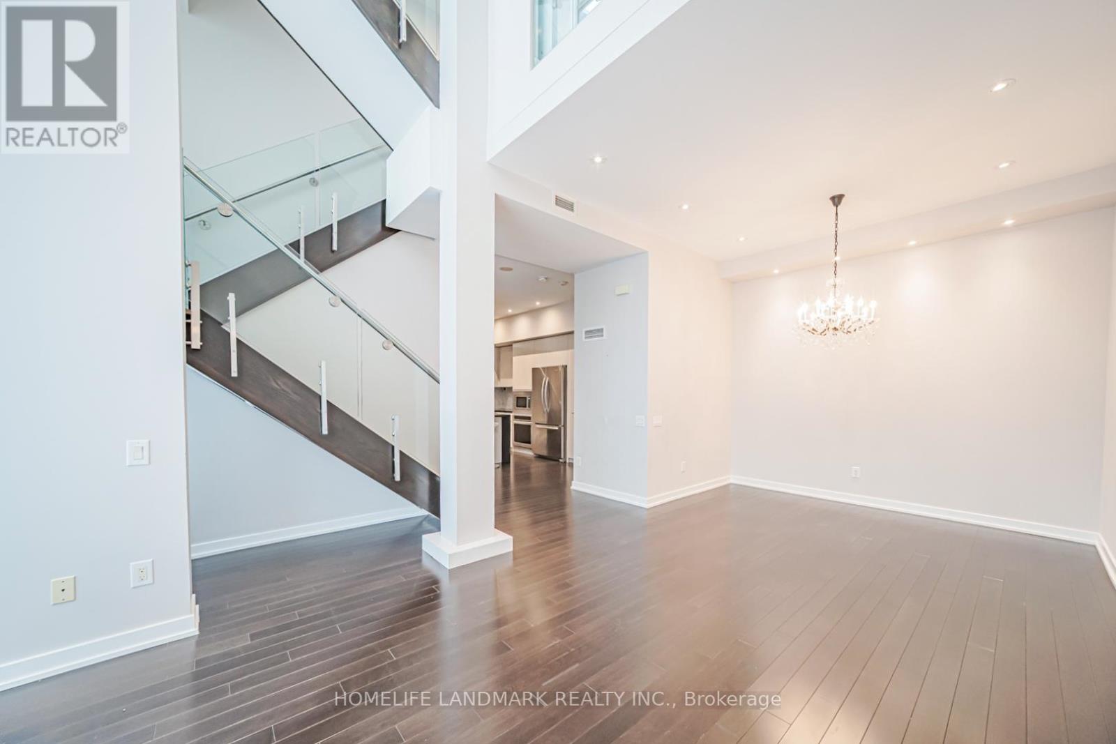 Th03 - 129 Mcmahon Drive, Toronto, Ontario  M2K 1C2 - Photo 15 - C12903146