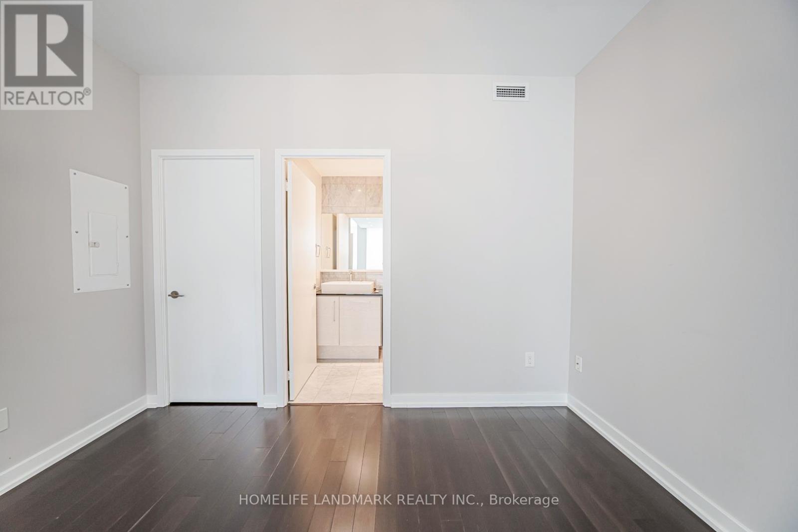 Th03 - 129 Mcmahon Drive, Toronto, Ontario  M2K 1C2 - Photo 27 - C12903146