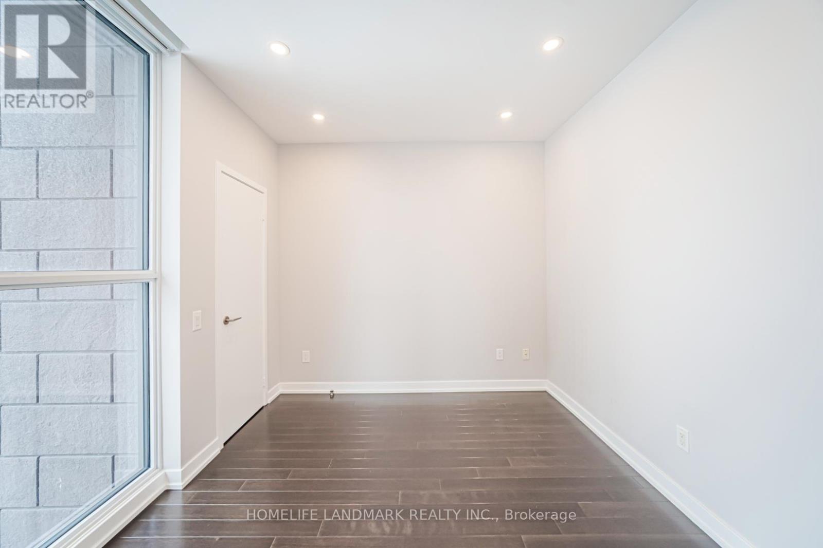 Th03 - 129 Mcmahon Drive, Toronto, Ontario  M2K 1C2 - Photo 39 - C12903146