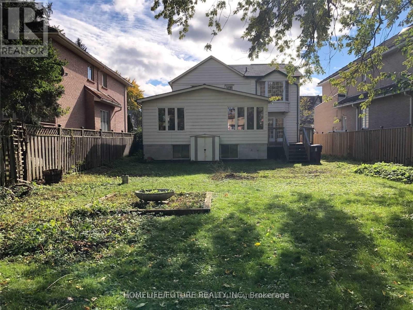 192 Parkview Avenue, Toronto, Ontario  M2N 3Y8 - Photo 6 - C12903178