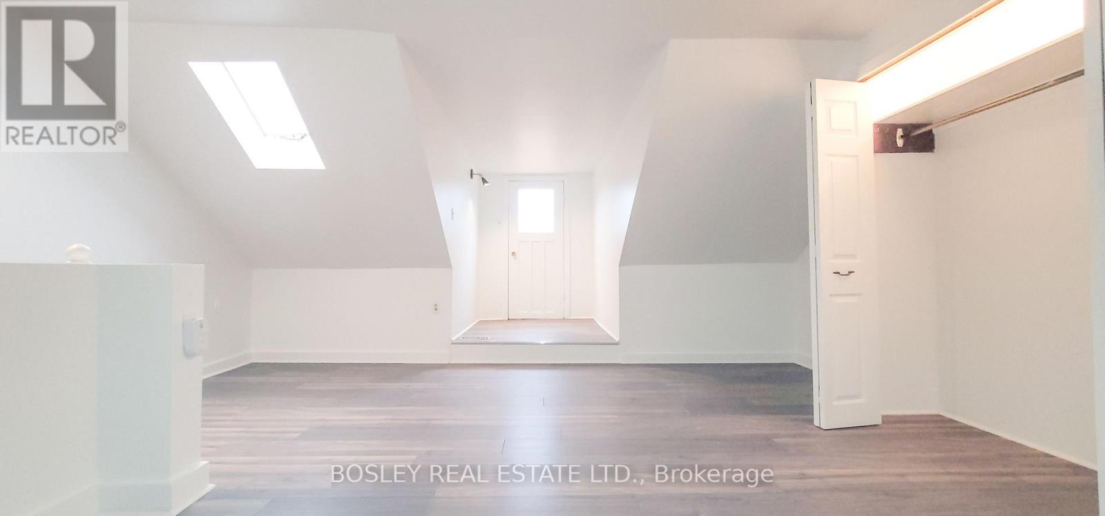 Upper - 31 Sword Street, Toronto, Ontario  M5A 3N3 - Photo 16 - C12903258