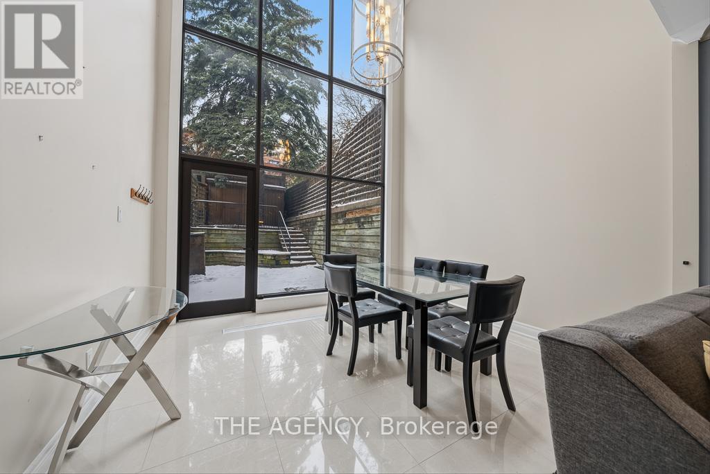 B&c - 116 Hazelton Avenue, Toronto, Ontario  M5R 2E5 - Photo 11 - C12903280