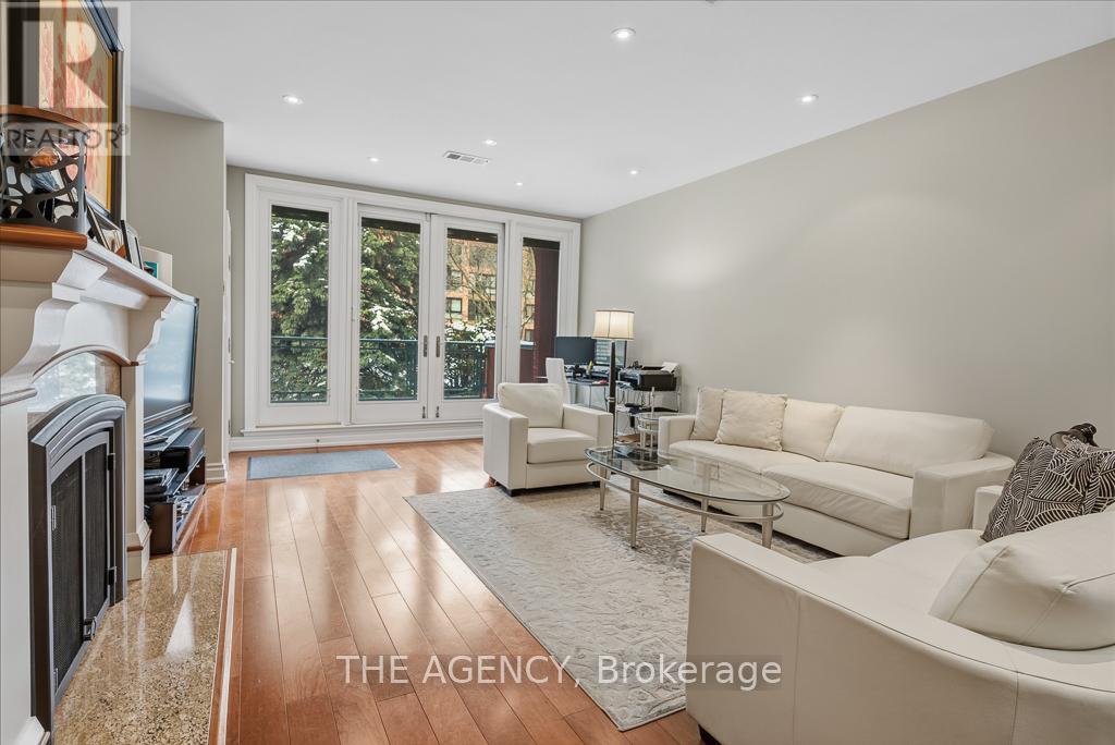 B&c - 116 Hazelton Avenue, Toronto, Ontario  M5R 2E5 - Photo 12 - C12903280