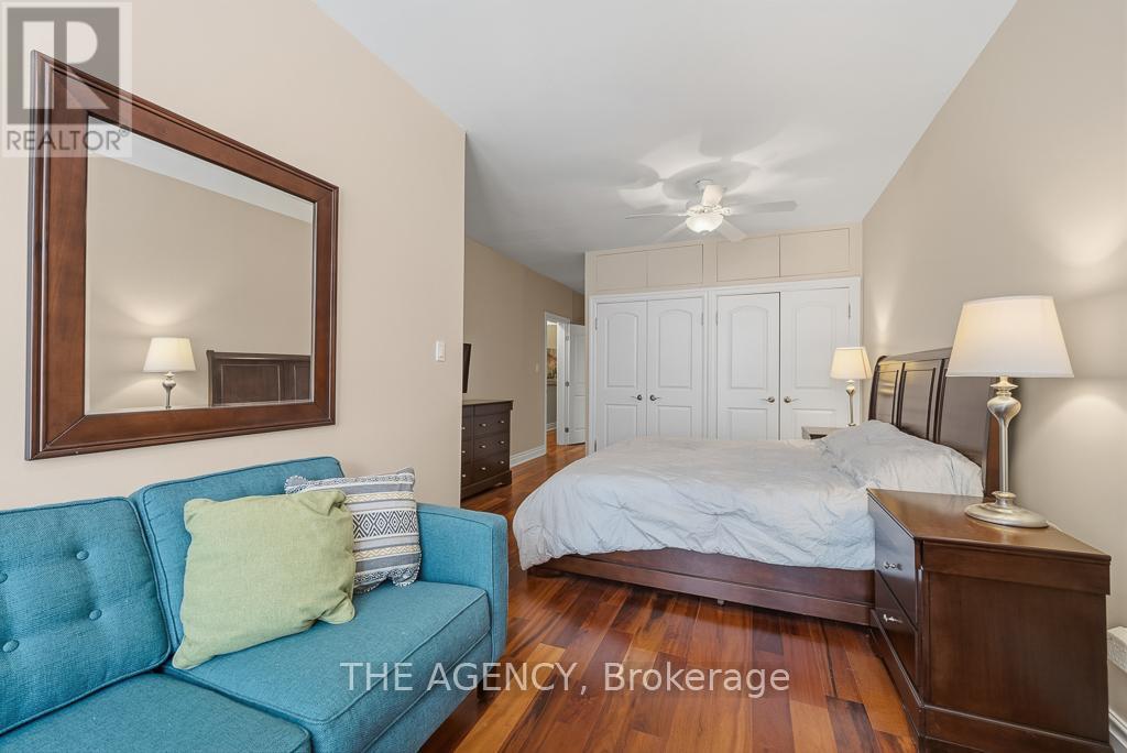 B&c - 116 Hazelton Avenue, Toronto, Ontario  M5R 2E5 - Photo 18 - C12903280