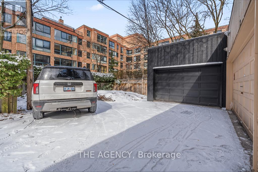 B&c - 116 Hazelton Avenue, Toronto, Ontario  M5R 2E5 - Photo 25 - C12903280