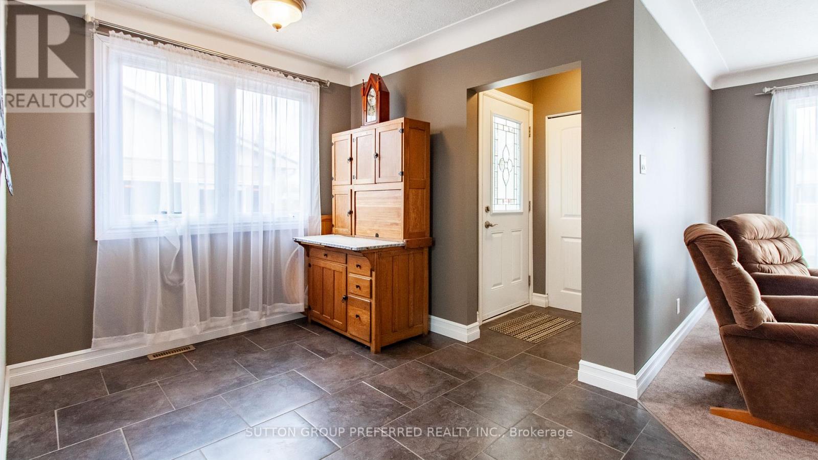 61 Fath Avenue, Aylmer, Ontario  N5H 1V7 - Photo 8 - X12903188