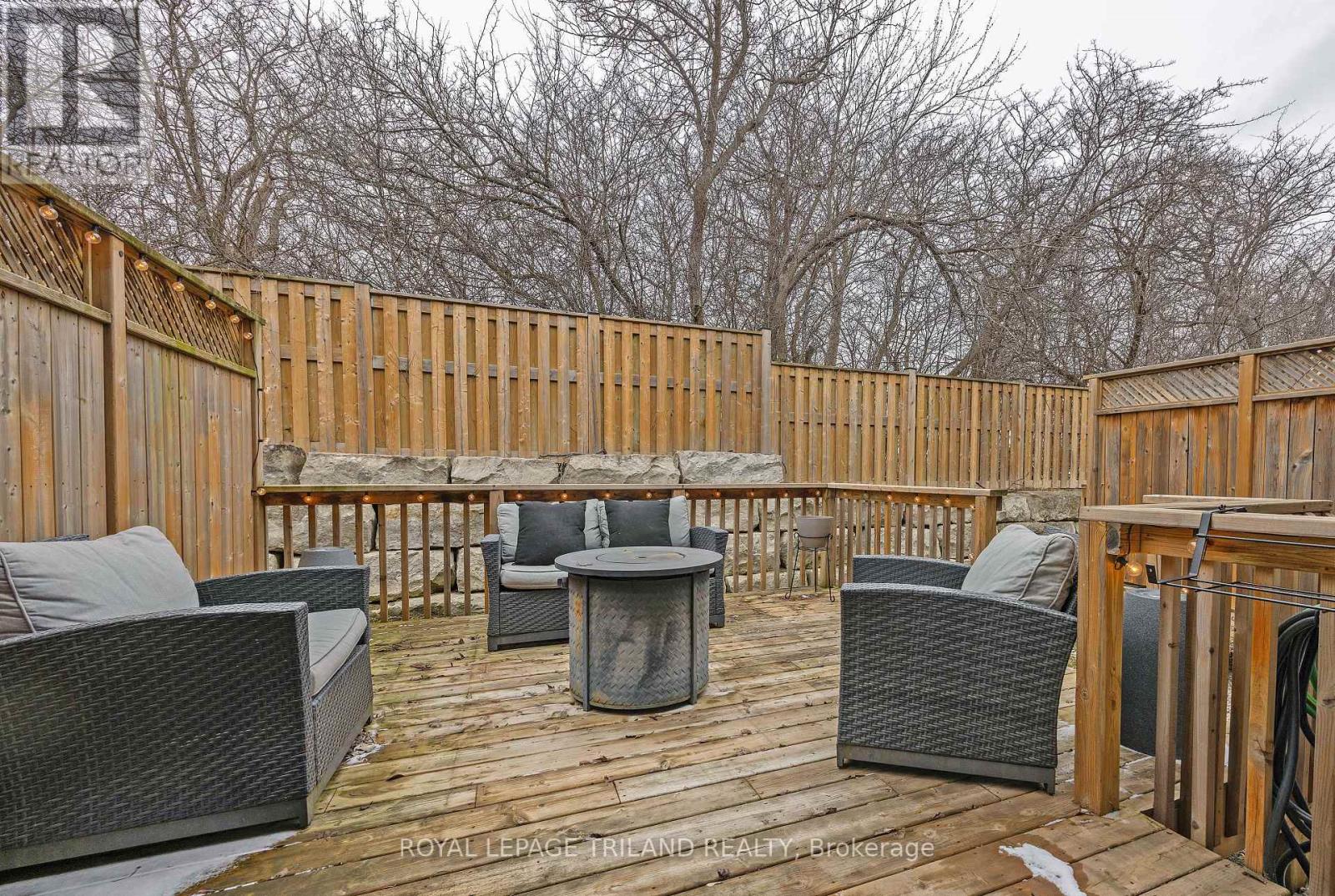 17 - 1110 Meadowlark Ridge, London South, Ontario  N6M 0H4 - Photo 34 - X12903246